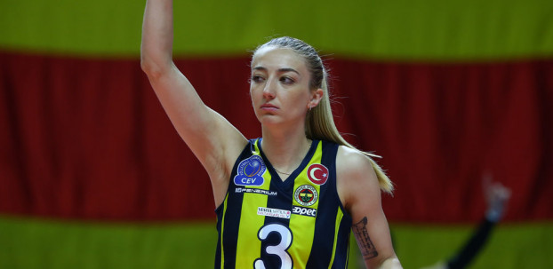 Fenerbahçe, Galatasaray karşısında seride 1-0 öne geçti