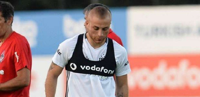 Gökhan Töre'den üzücü haber