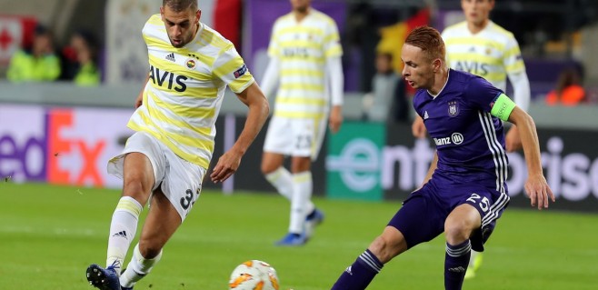 Fenerbahçe beraberliğe abone