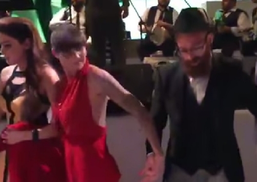Meireles ve eşi Ivone'den halay şov!