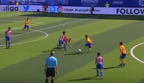 Genç Barçalı Messi abisine özendi