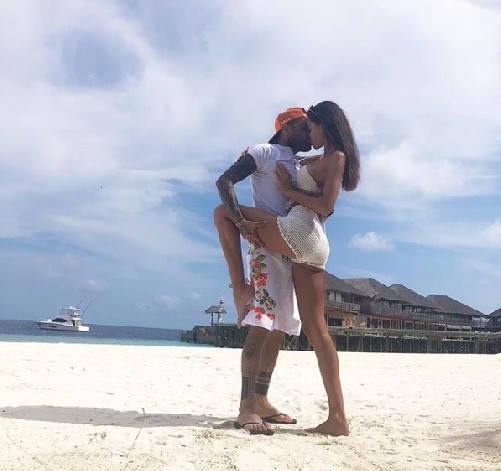 Dani Alves ve Joana Sanz'ın bitmeyen tatili