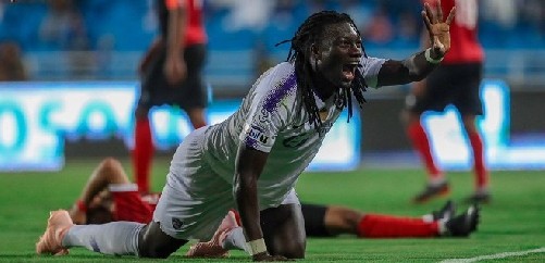 Bafetimbi Gomis, Arabistan'da ilk golünü attı