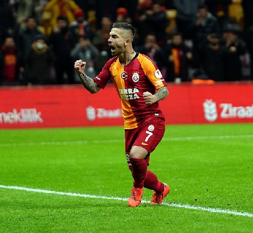 Adem Büyük: 'Takım arkadaşlarımı çok özledim'