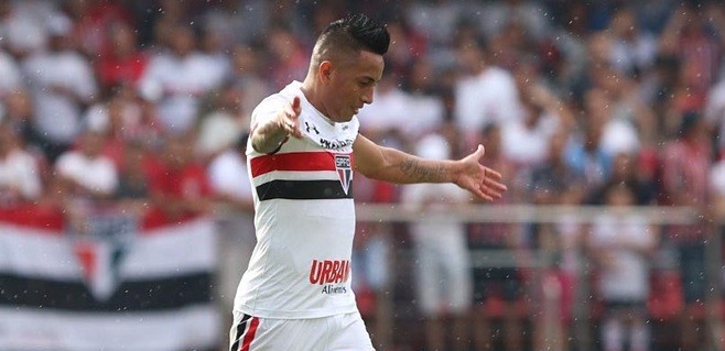 Brezilya'dan Fenerbahçe için Cueva iddiası