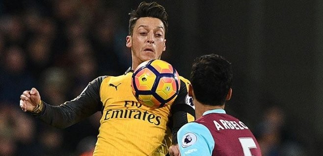 Arsenal'de gündem Mesut Özil
