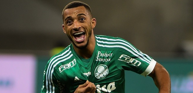 Galatasaray'dan Vitor Hugo bombası!