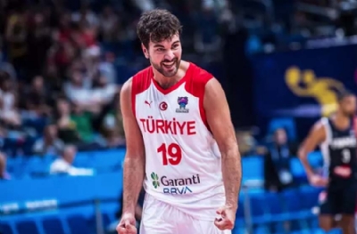Buğrahan Tuncer, Galatasaray'da!
