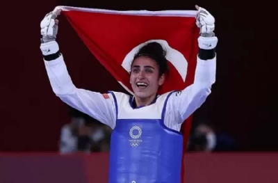 Hatice Kübra İlgün'den bronz madalya
