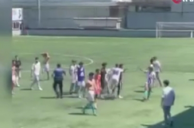 U17 maçında kavga çıktı