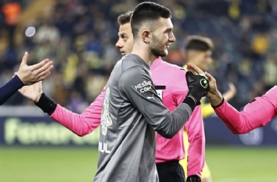 Fenerbahçe transferi resmen açıkladı!  1 yıllık kiralama