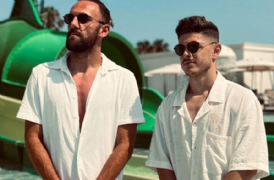 Milot Rashica, Vedat Muriqi ile Antalya'da tatilde