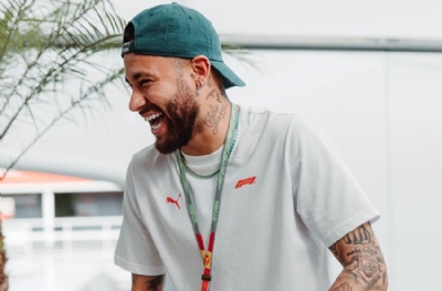 Neymar kavgaya karıştı