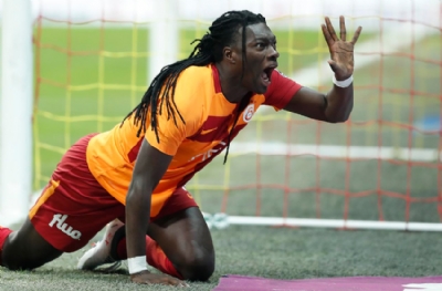 Gomis'tan Arda'ya o mesaj!