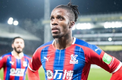 Wilfried Zaha transferinde Fenerbahçe çetenin kucağına düştü