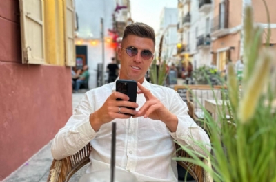 Devler istedi, Emre Belözoğlu kaptı! Krzysztof Piatek, Medipol Başakşehir'de