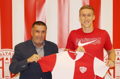 Antalyaspor, Adam Buksa'yı kiraladı