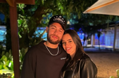 Neymar açıkladı! PSG'de kalıyor