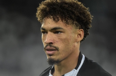 Beşiktaş'a Adryelson için cevap geldi