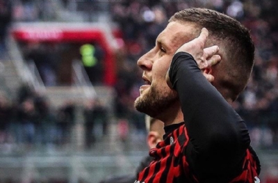 Beşiktaş bombayı patlatıyor! Ante Rebic...