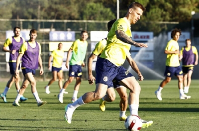 Fenerbahçe, Zimbru maçı hazırlıklarını sürdürdü