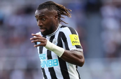 Al Ahli, Allan Saint-Maximin'i kadrosuna kattı!