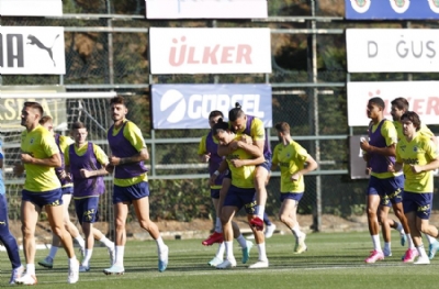Fenerbahçe, Zimbru maçı hazırlıklarının İstanbul etabını tamamladı