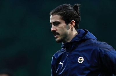 Menajeri duyurdu! Henrique ayrılmayacak 