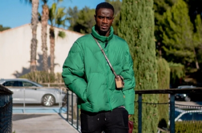 Beşiktaş istiyordu! Bailly, sarı-laciverti giyecek
