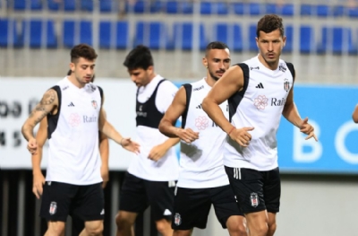 Beşiktaş kampa girdi