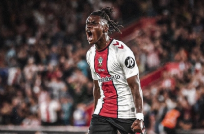Chelsea'den Liverpool'a bir çalım daha! Romeo Lavia'yı da alıyorlar