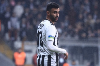 Rachid Ghezzal'ın oğlu ile kayınvalidesi trafik kazası geçirdi