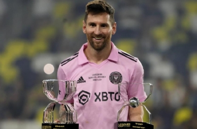 Lionel Messi, ABD kariyerinde ilk kupasını kazandı