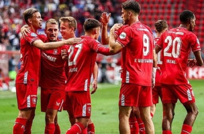 Twente sakatlarla boğuşuyor 