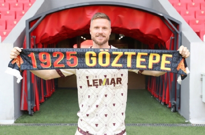 Göztepe, Lasse Nielsen'i transfer etti