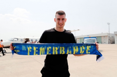 Kalecilerin şahı İstanbul'da! Fenerbahçelilerin beklediği isim ayak bastı