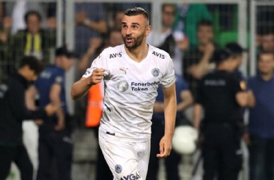 Serdar Dursun, Fenerbahçe'ye veda etti