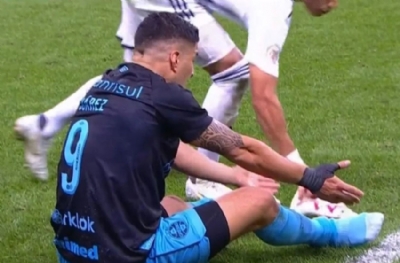 Trabzonspor'un eski yıldızı, Luis Suarez'i çıldırttı