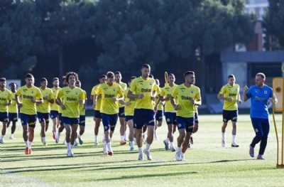 Fenerbahçe'de Twente mesaisi sürdü