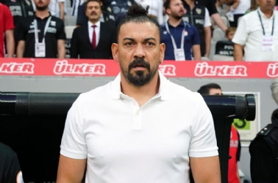 Servet Çetin: Hakem maçın önüne geçti