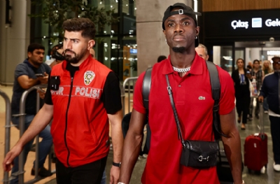 Beşiktaş stoperine kavuştu! Eric Bailly İstanbul'da