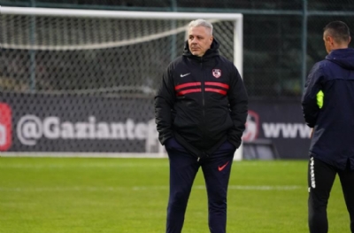 Ve Marius Sumudica, Süper Lig'e geri döndü