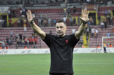 Kayserispor'a şok! 'Artık veda zamanı' deyip görevi bıraktı