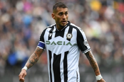 Beşiktaş'a Roberto Pereyra'da 3 rakip birden