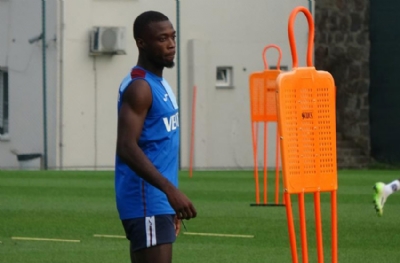 Trabzonspor'da Pepe ve Onuachu ilk antrenmanına çıktı