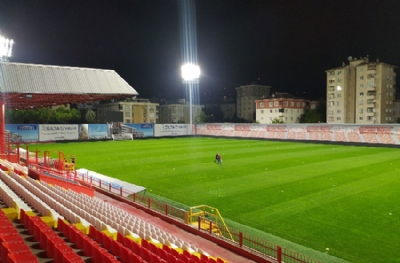 Pendik Stadı'nın açılışı ertelendi