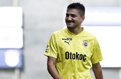 Cengiz Ünder saha çalışmalarına başladı