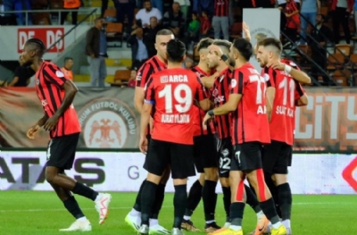 Çorum FK - Sakaryaspor maç sonucu: 1-0