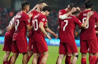 Dzeko’nun menajeriyle anlaşan Türk Milli Takımı’nda oynar