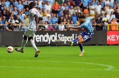 Adana Demirspor'da Younes Belhanda hastaneye kaldırıldı